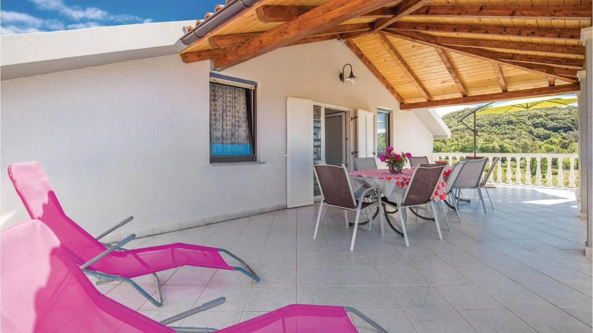 Lovely Apartment In Kampor With Kitchen Croatia